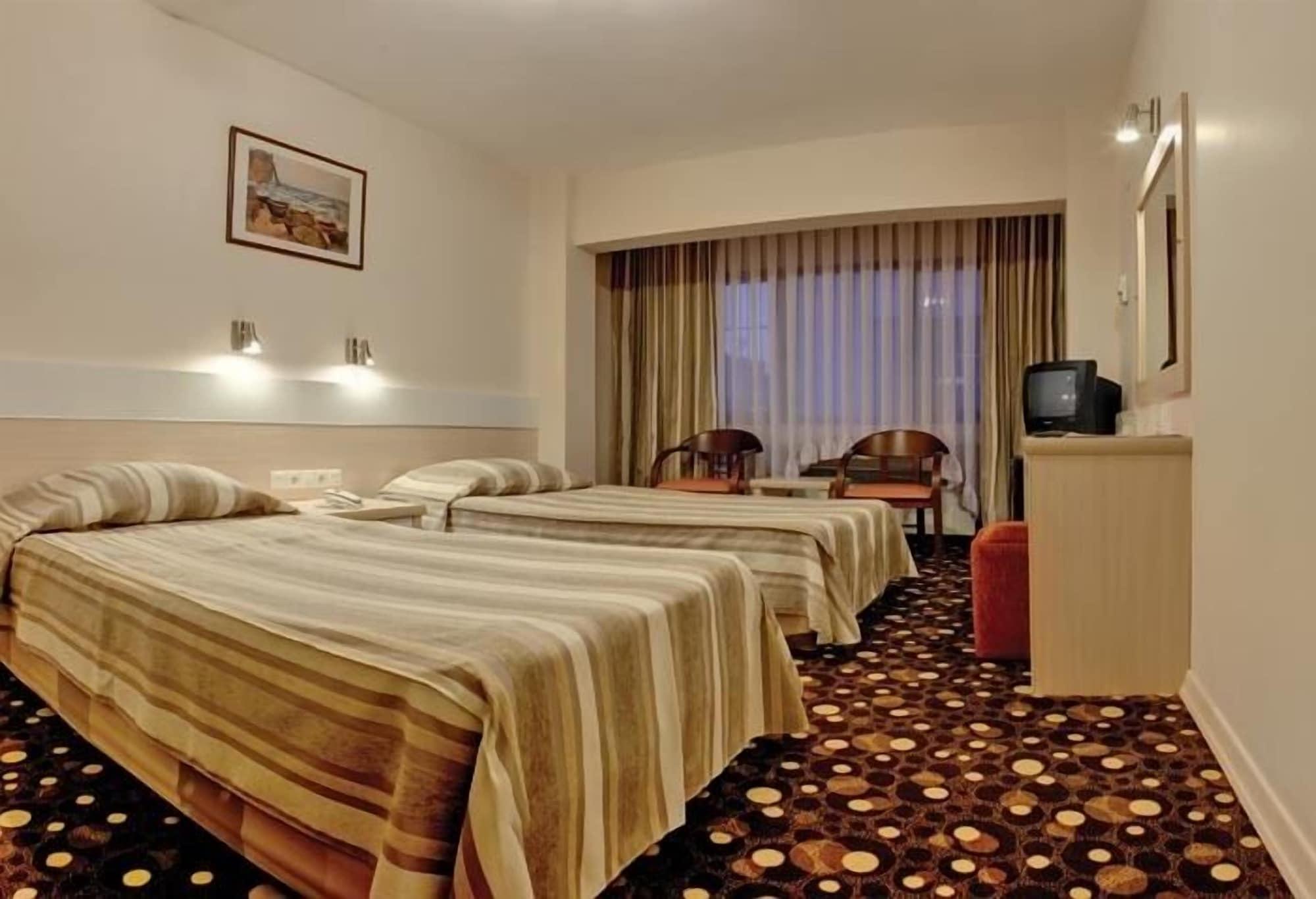 Yumukoglu Hotel İzmir Exterior photo